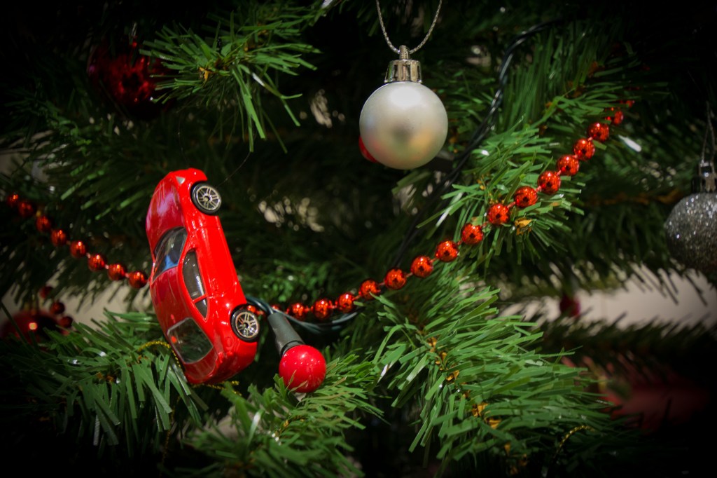How To: Hot Wheels Christmas tree&nbsp;decorations